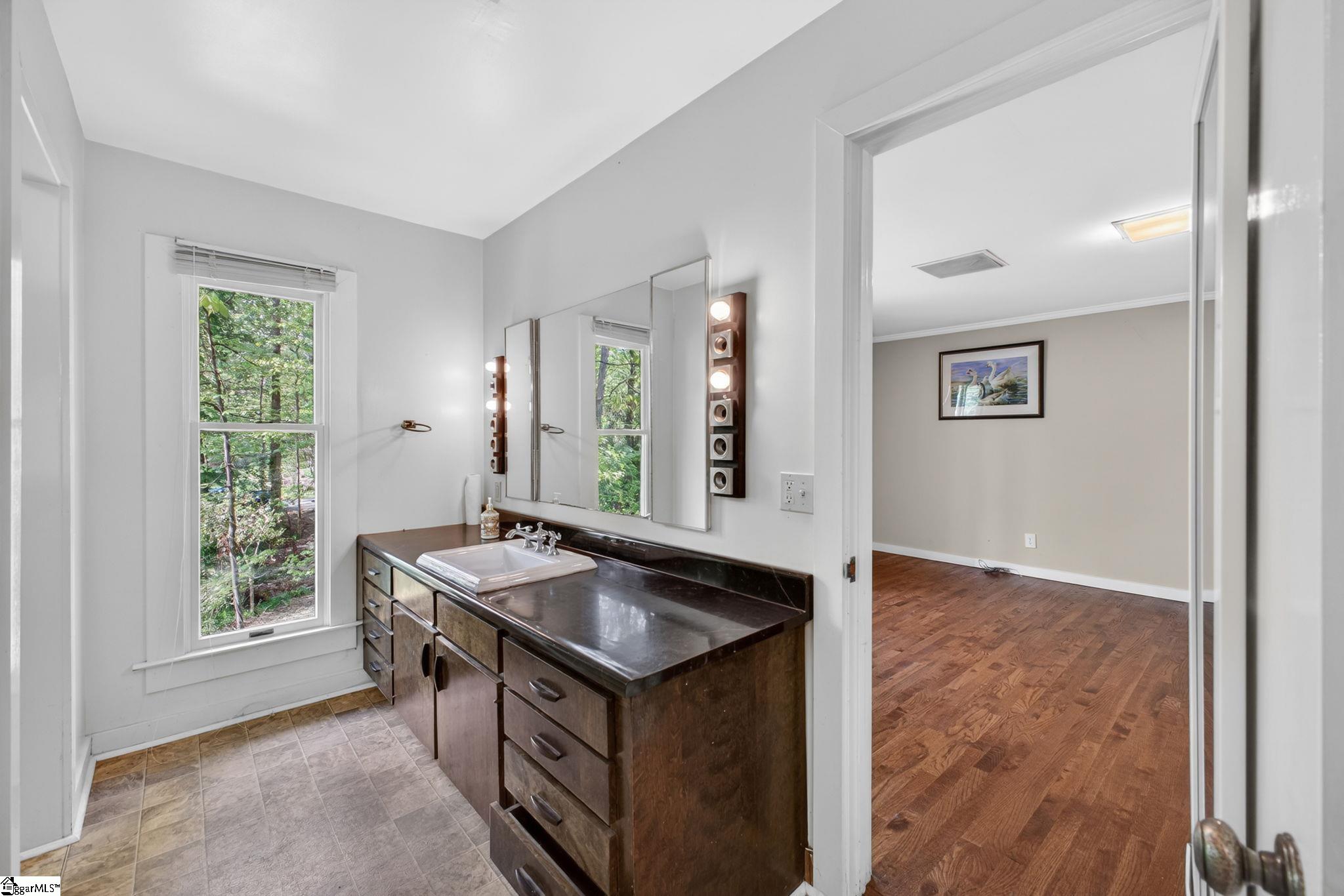 30 Dameron Avenue Greenville, SC 29607 - Photo 18 of 33