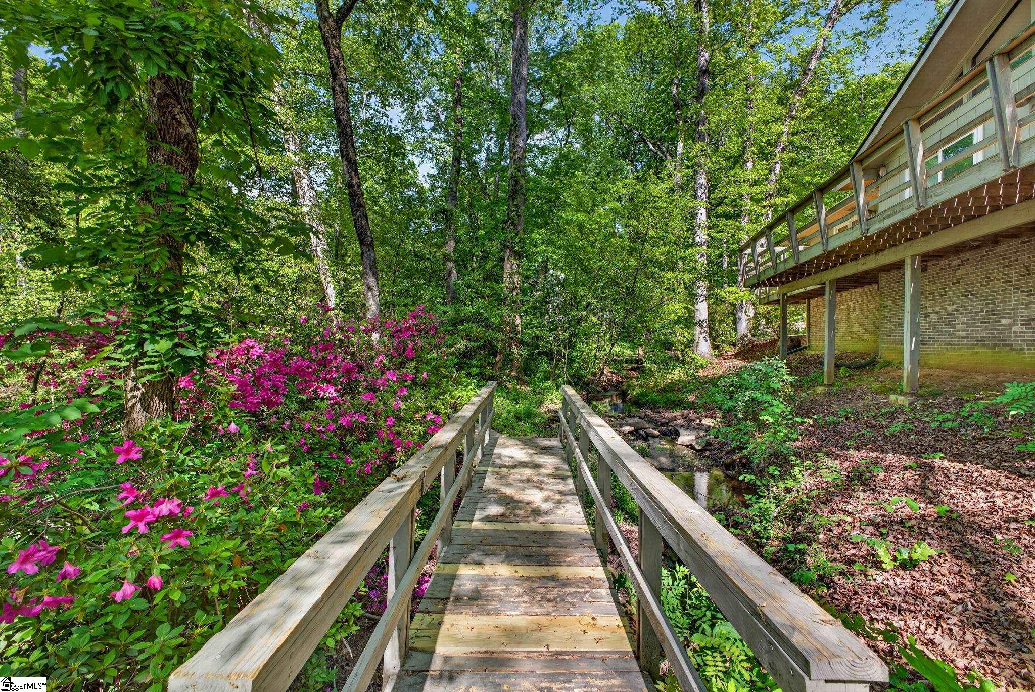 30 Dameron Avenue Greenville, SC 29607 - Photo 2 of 33