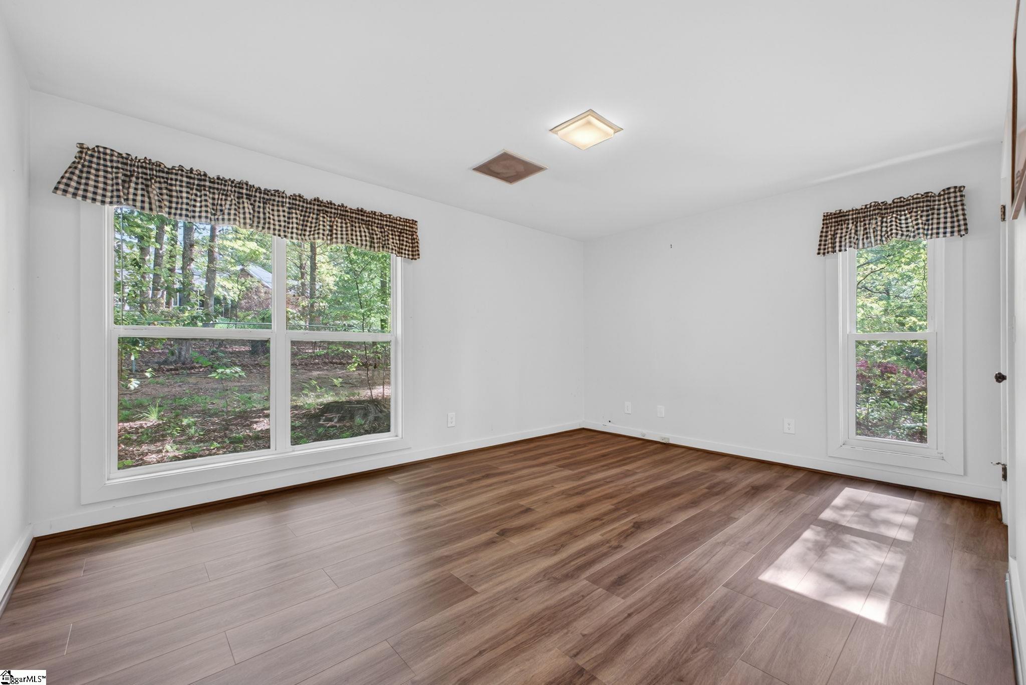 30 Dameron Avenue Greenville, SC 29607 - Photo 23 of 33