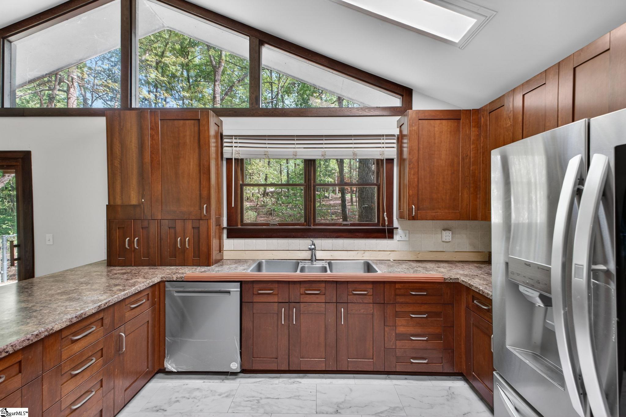 30 Dameron Avenue Greenville, SC 29607 - Photo 10 of 33