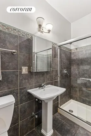 $4,700 | 192 9th Street, Unit 2 | Gowanus