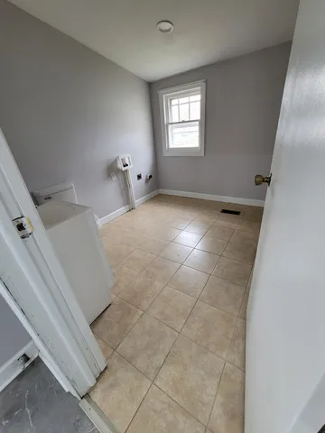 $1,600 | 320 South Jefferson Street, Tullahoma, TN 37388