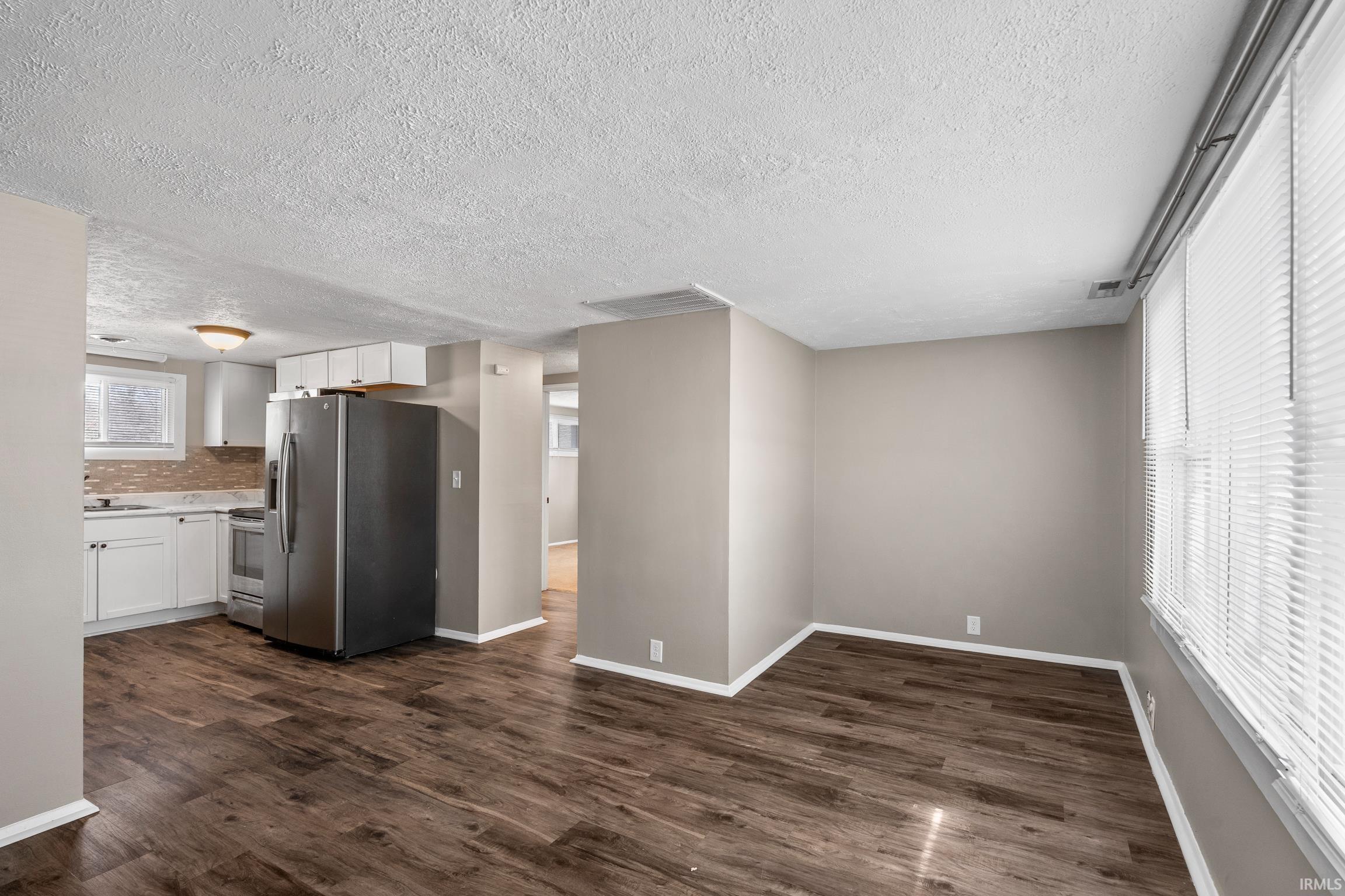1203 Wooster Road Winona Lake, IN 46590 - Photo 7 of 16 Gallery Image 7