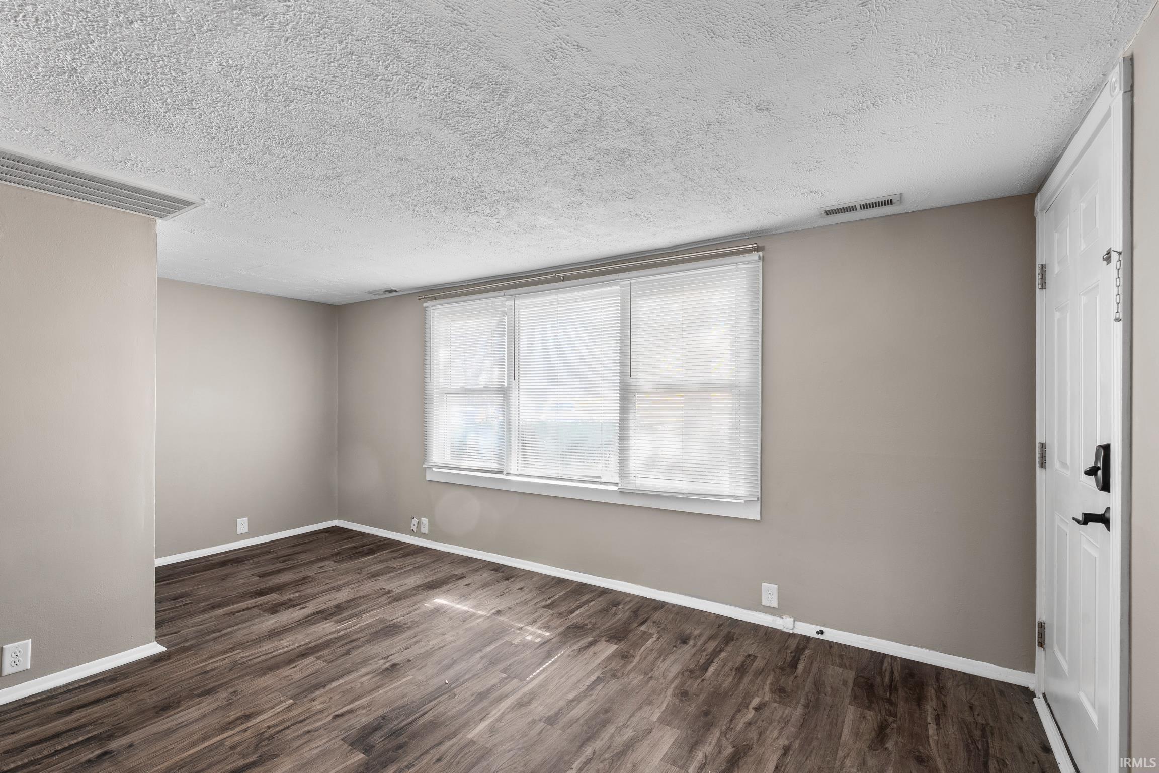 1203 Wooster Road Winona Lake, IN 46590 - Photo 8 of 16 Gallery Image 8