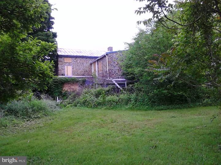 2138 North Pleasantview Road Pottstown, PA 19464 - Photo 11 of 12 Gallery Image 11