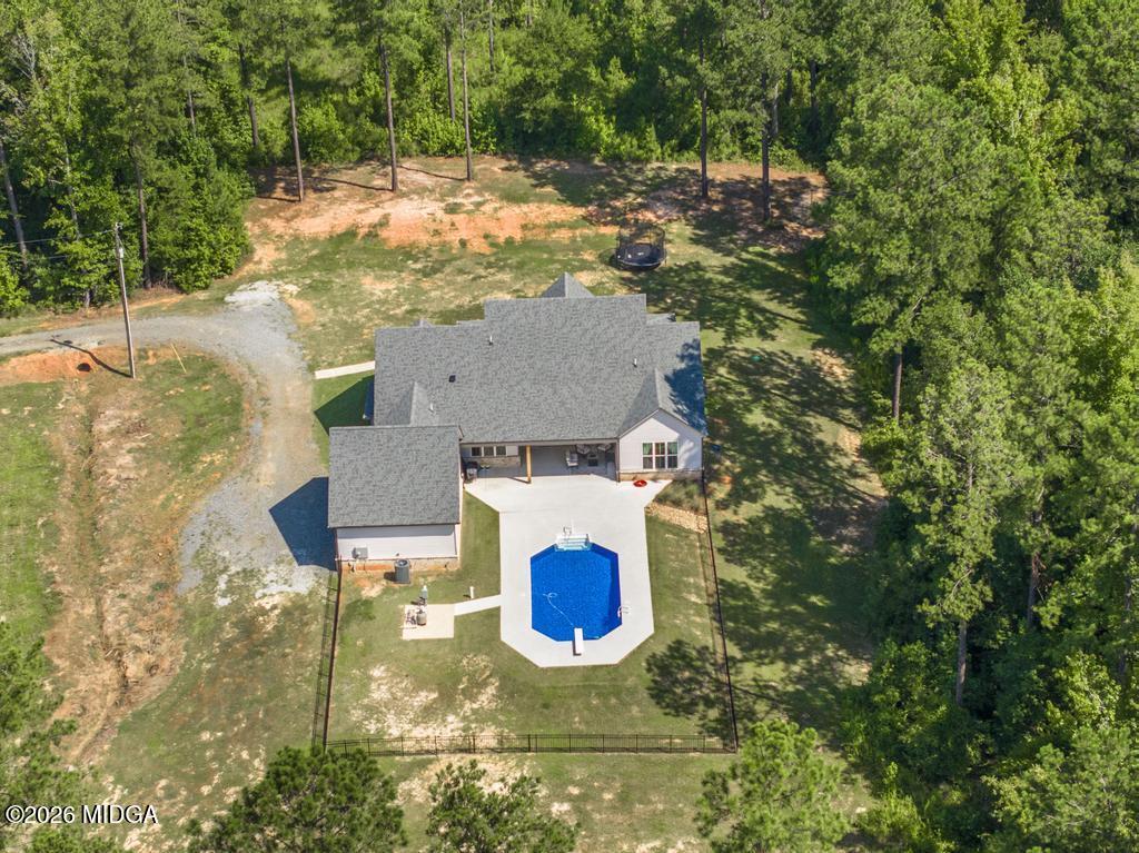 665 Edge Road Forsyth, GA 31029 - Photo 7 of 39 665 Edge Rd 13