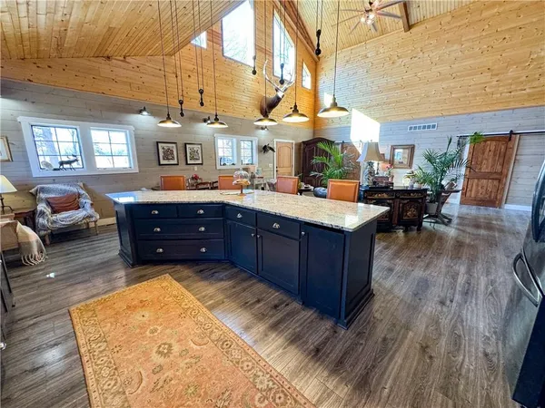 $1,199,000 | 29721 South Hess Road, Harrisonville, MO 64701