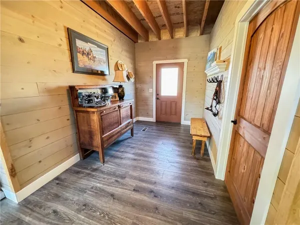 $1,199,000 | 29721 South Hess Road, Harrisonville, MO 64701