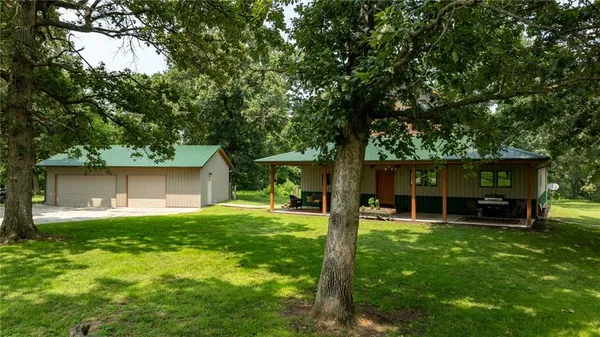 $1,199,000 | 29721 South Hess Road, Harrisonville, MO 64701