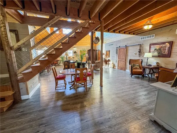 $1,199,000 | 29721 South Hess Road, Harrisonville, MO 64701