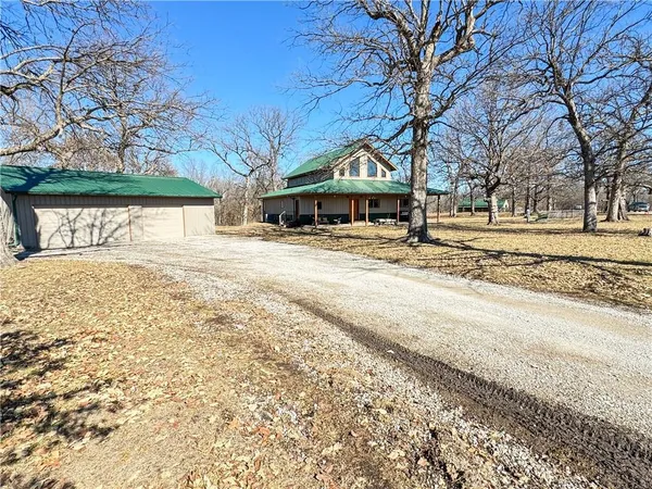 $1,199,000 | 29721 South Hess Road, Harrisonville, MO 64701