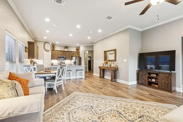 $318,900 | 4024 Belmont Boulevard, Sherman, TX 75092