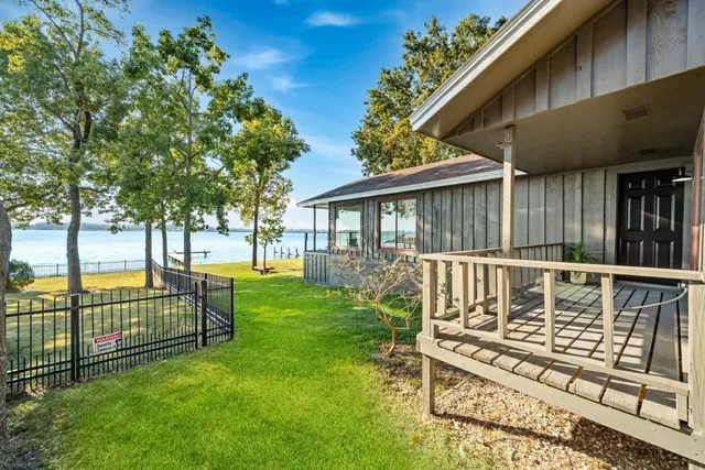 $476,200 | 21063 Flaming Arrow Trail, Crosby, TX 77532