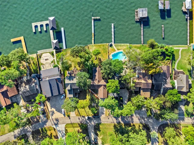 $476,200 | 21063 Flaming Arrow Trail, Crosby, TX 77532