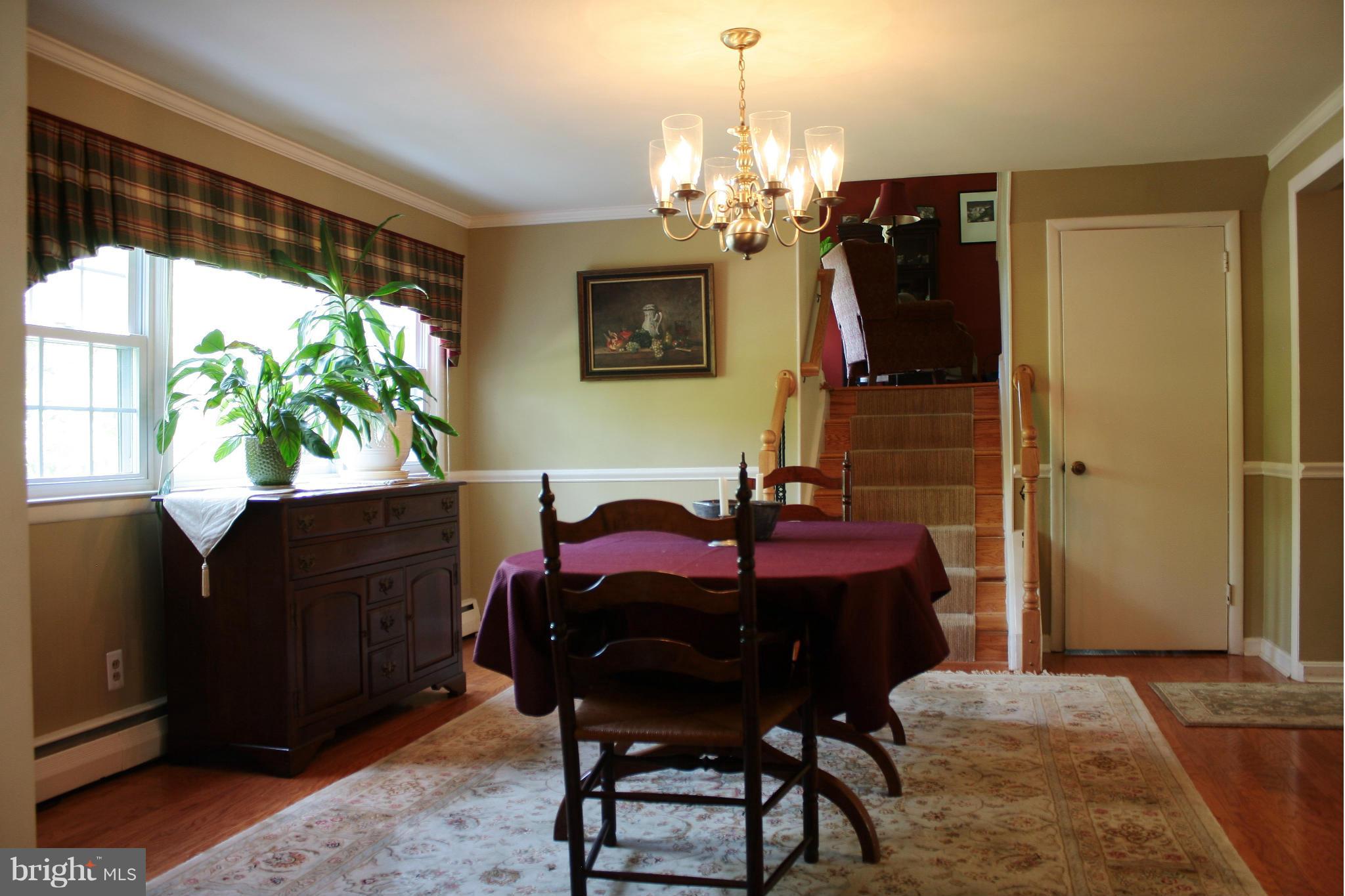 815 Shelley Road Baltimore, MD 21286 - Photo 14 of 30 Dining Room