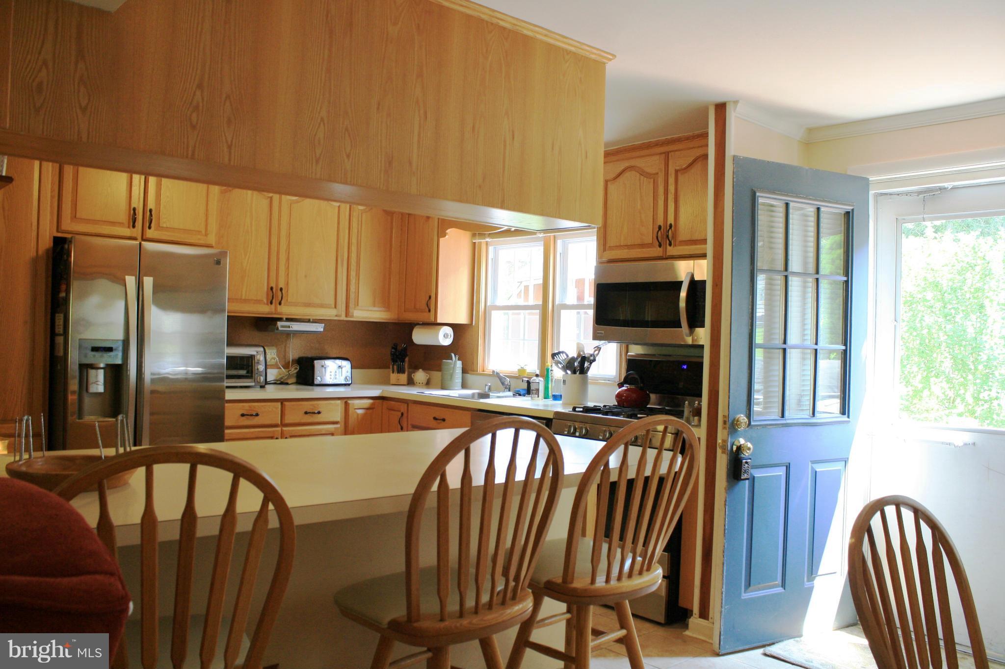 815 Shelley Road Baltimore, MD 21286 - Photo 28 of 30 Kitchen