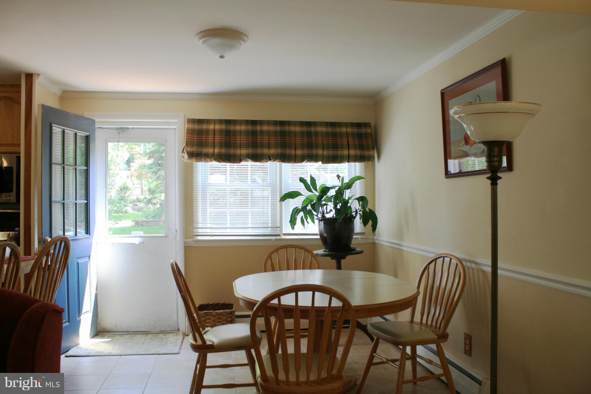 815 Shelley Road Baltimore, MD 21286 - Photo 29 of 30 Kitchen