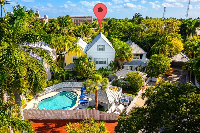 $3,395,000 | 102 Admirals Lane, Key West, FL 33040