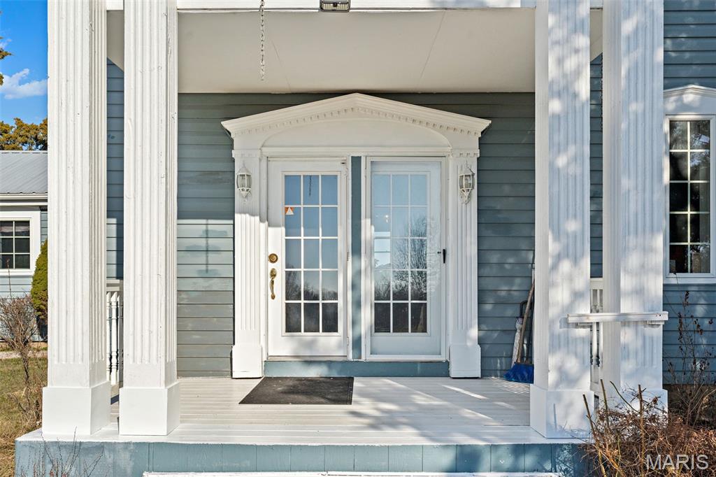 100 Little White Oak Road New Haven, MO 63068 - Photo 2 of 54