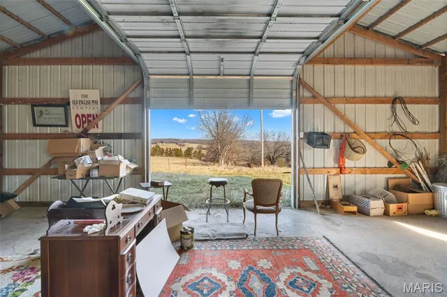 $925,000 | 100 Little White Oak Road, New Haven, MO 63068