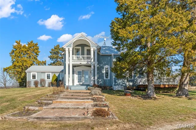 $925,000 | 100 Little White Oak Road, New Haven, MO 63068