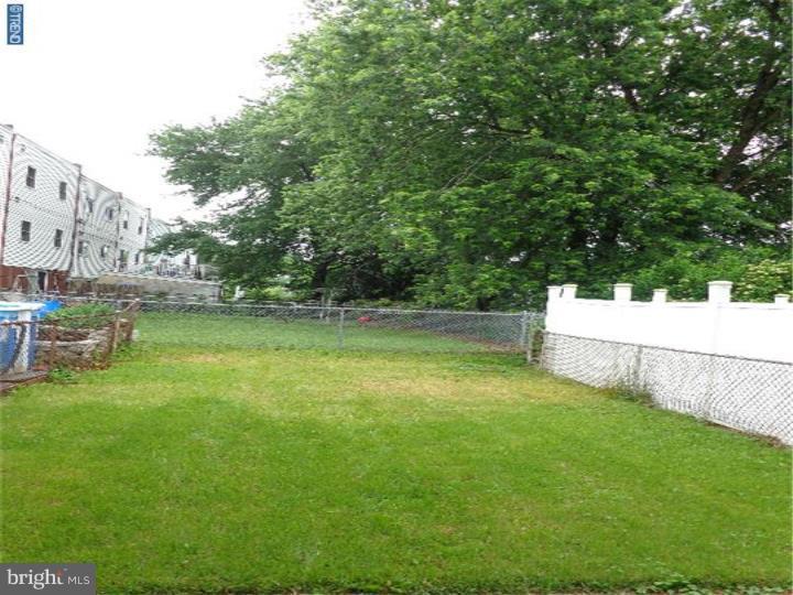 4207 Greenmount Road Philadelphia, PA 19154 - Photo 21 of 25 Back Yard