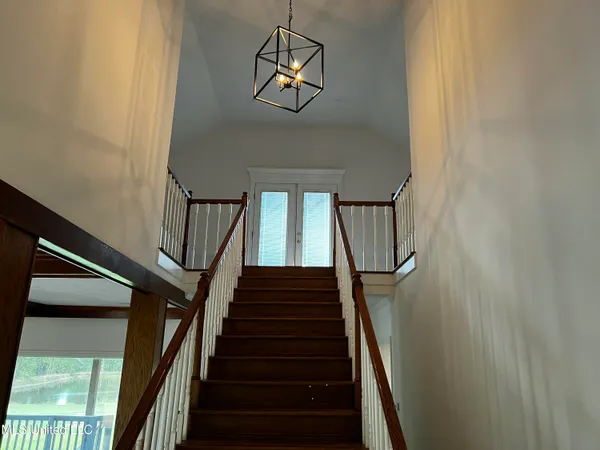 $360,000 | 3435 Highway 149, Braxton, MS 39044