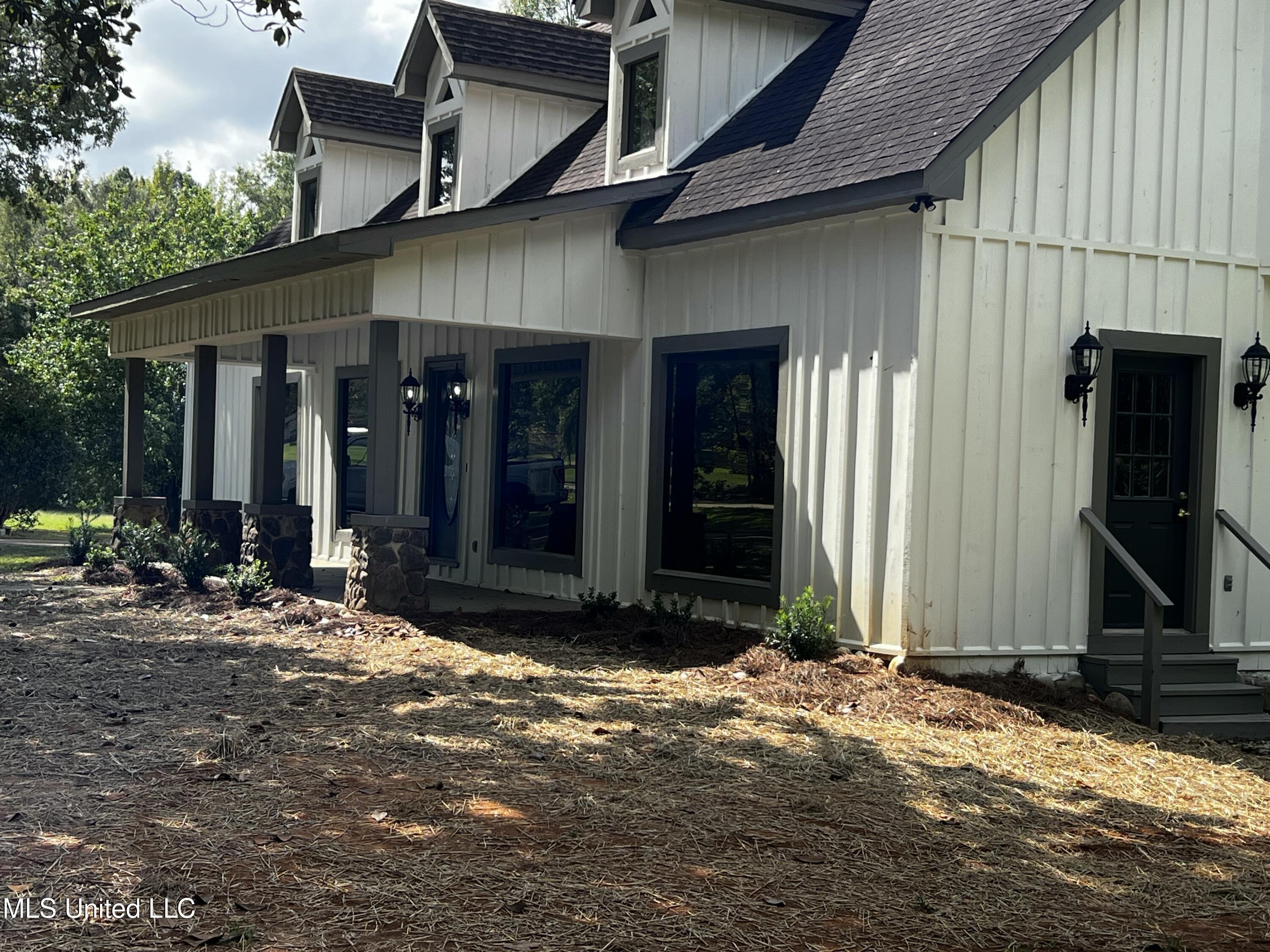 3435 Highway 149 Braxton, MS 39044 - Photo 4 of 51 2DE43F18-A472-47C3-87BF-CFCB867FFF05
