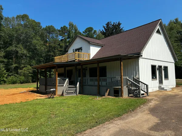 $360,000 | 3435 Highway 149, Braxton, MS 39044