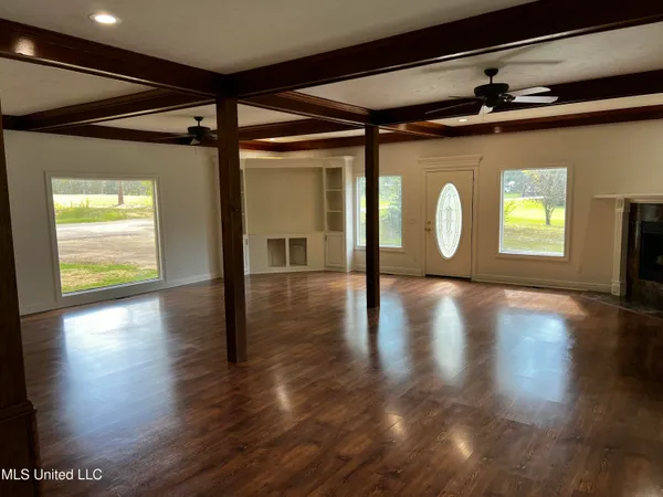 $360,000 | 3435 Highway 149, Braxton, MS 39044