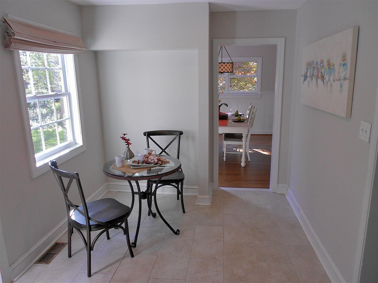 3307 Hall Place Raleigh, NC 27607 - Photo 6 of 24 Photo 6