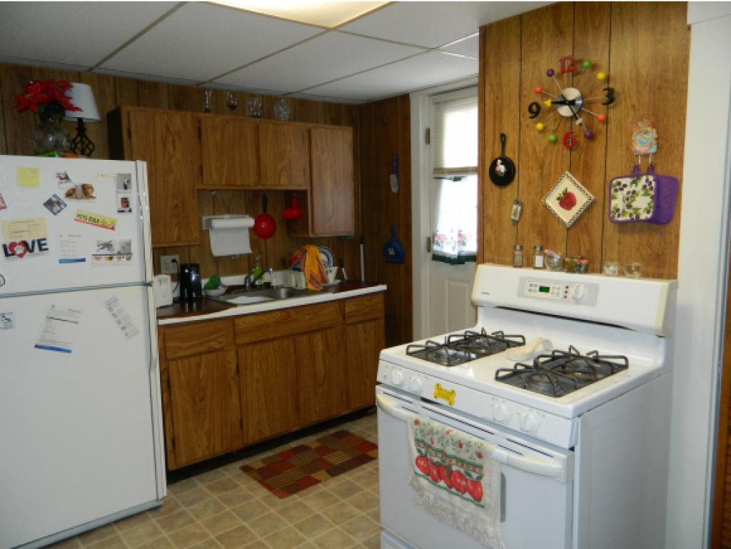 89 Walnut Street Nashua, NH 03060 - Photo 13 of 22