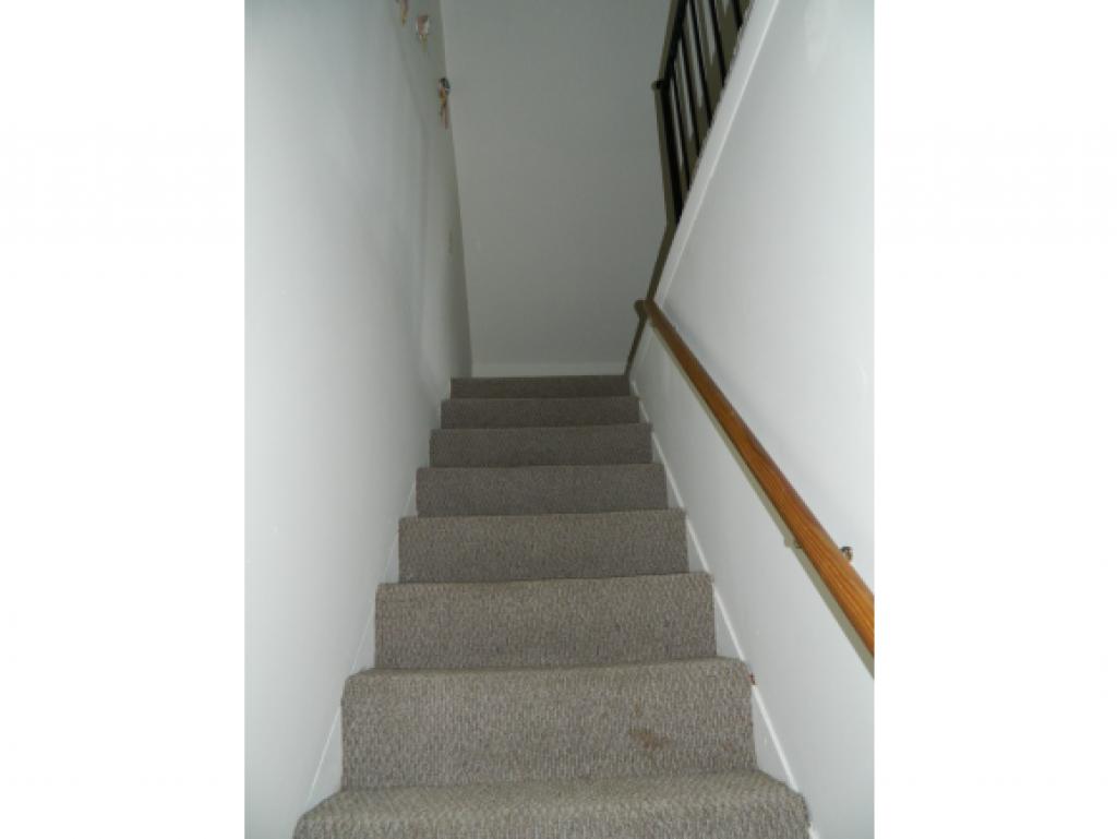 89 Walnut Street Nashua, NH 03060 - Photo 16 of 22