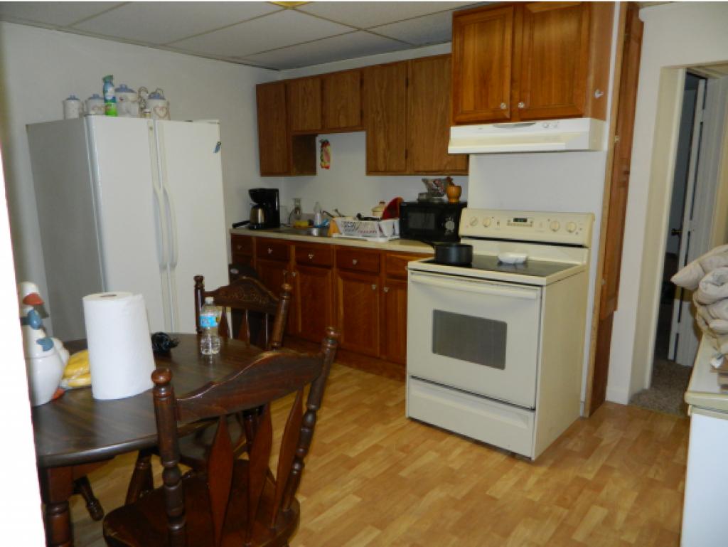 89 Walnut Street Nashua, NH 03060 - Photo 9 of 22