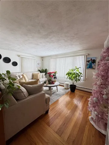 $440,000 | 4 Dunbar Street, Providence, RI 02909