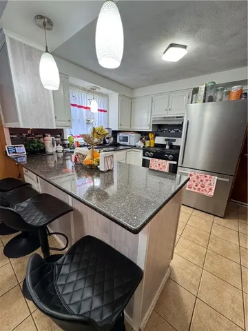 $440,000 | 4 Dunbar Street, Providence, RI 02909