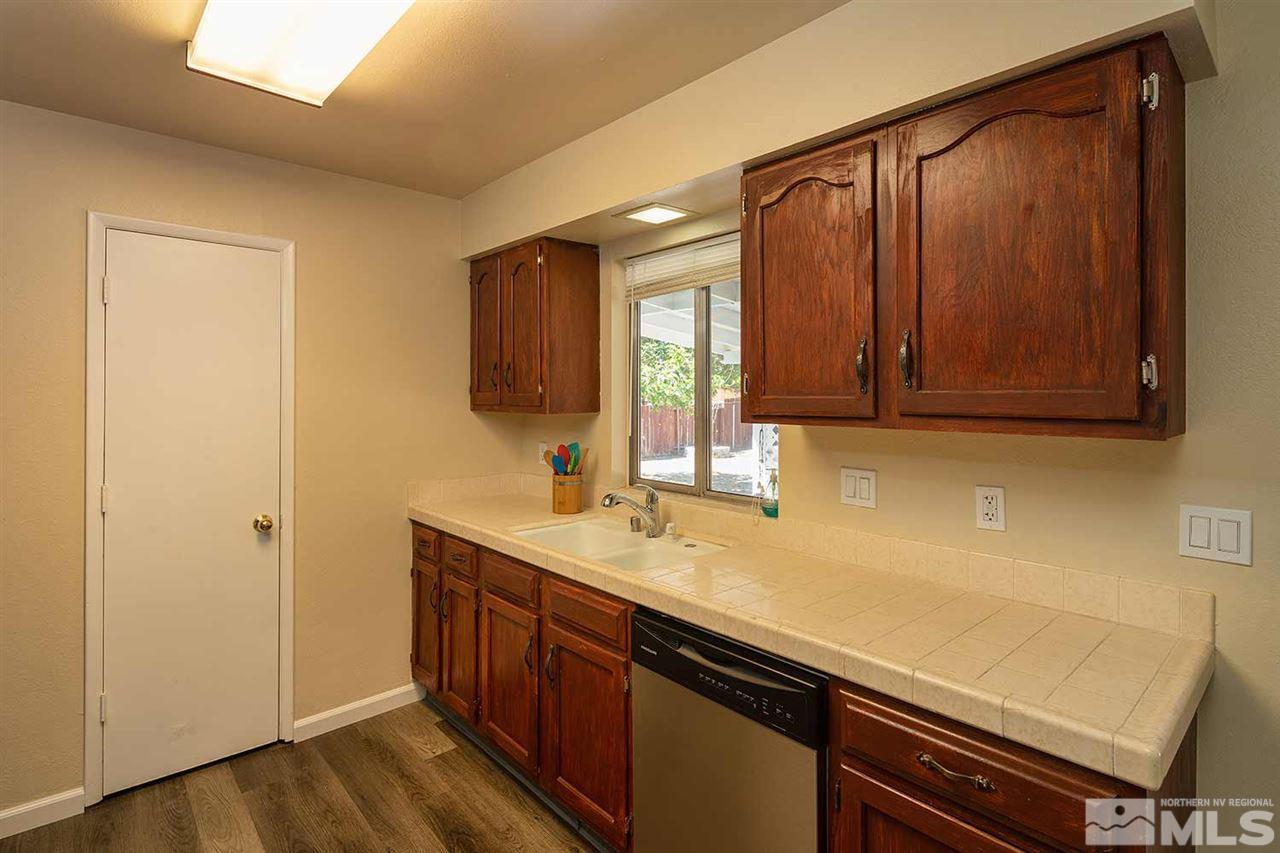 4025 Rio Poco Road, Unit RD Reno, NV 89502 - Photo 11 of 24 Photo 11