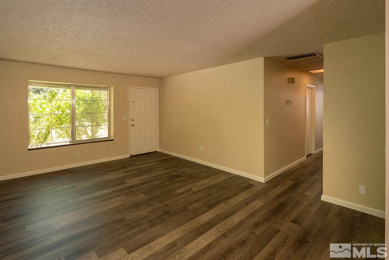 4025 Rio Poco Road, Unit RD Reno, NV 89502 - Photo 7 of 24 Photo 7