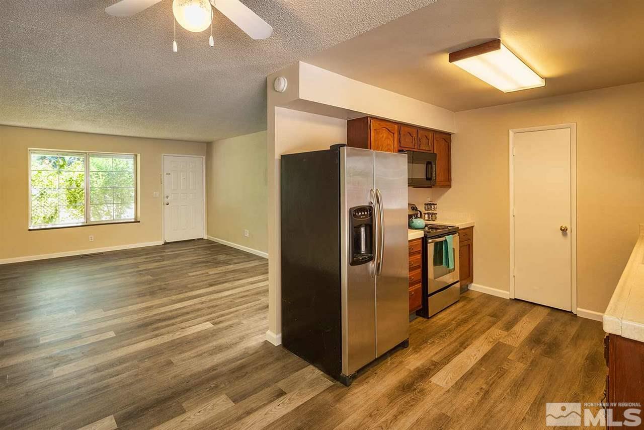 4025 Rio Poco Road, Unit RD Reno, NV 89502 - Photo 9 of 24 Photo 9