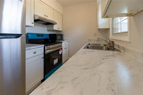 $325,000 | 5773 3rd Avenue North, St. Petersburg, FL 33710