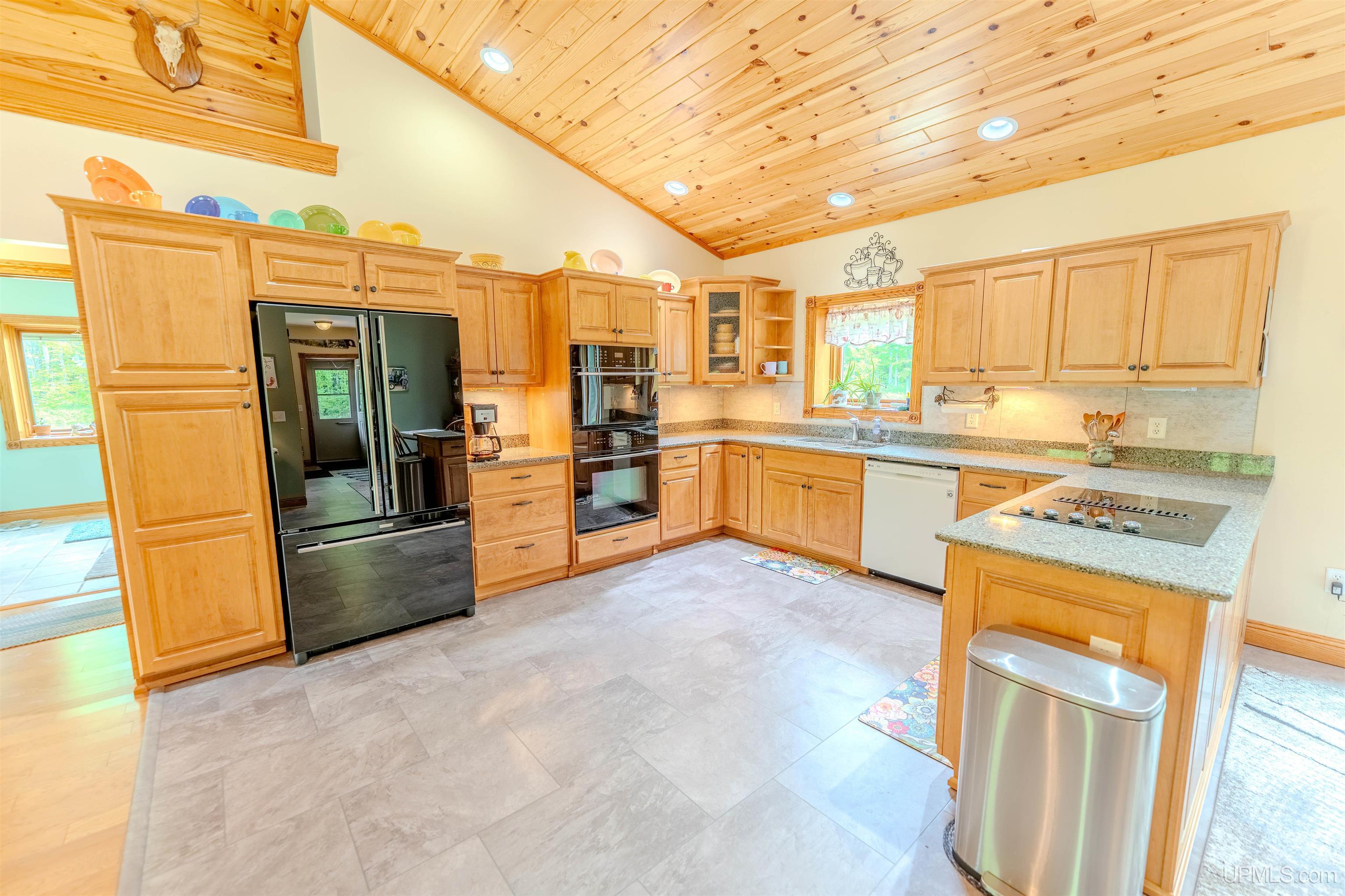 4866 N Camp 23 Road Germfask, MI 49836 - Photo 5 of 63