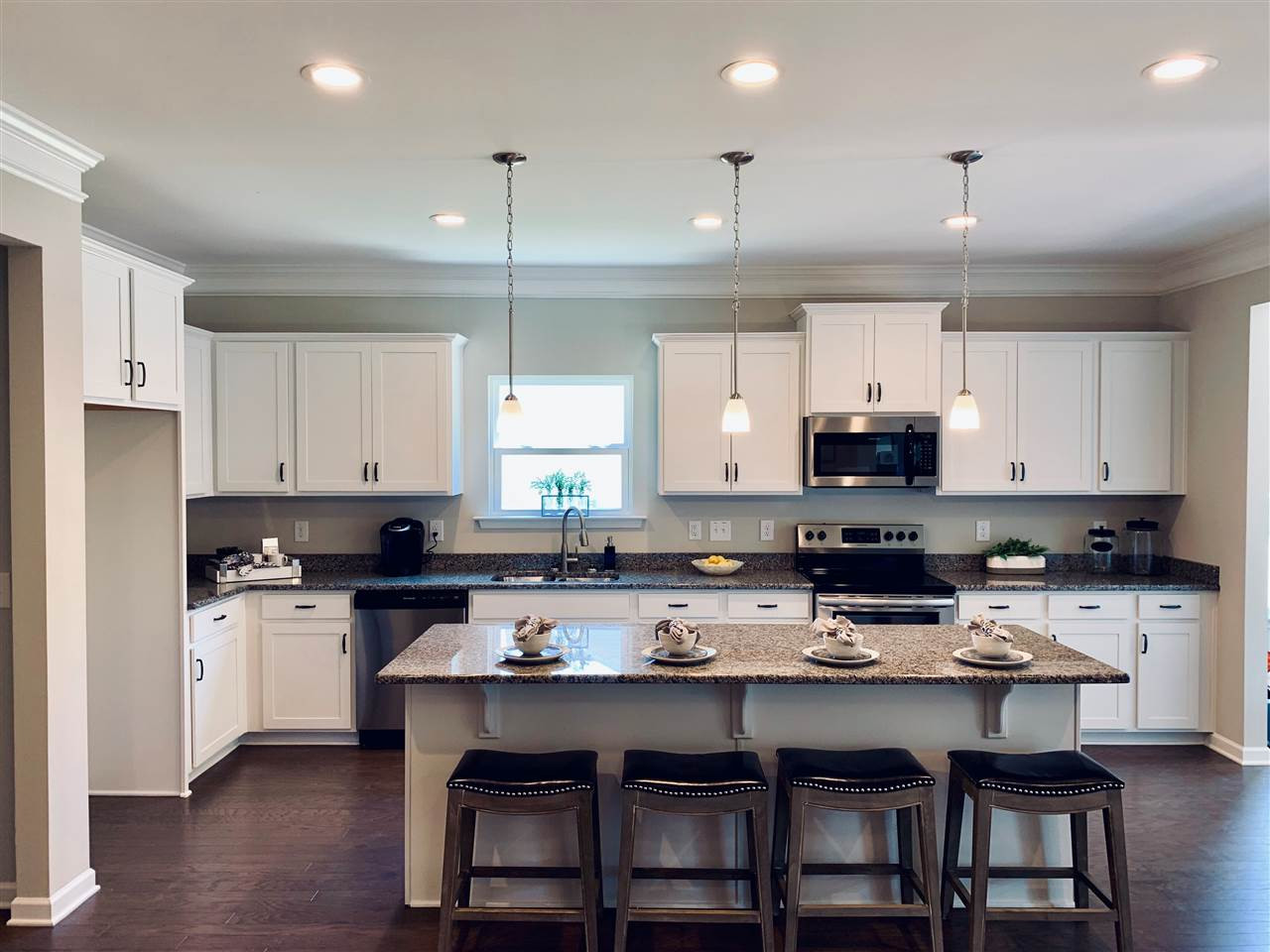 166 Springhill Lane, Unit 9 Garner, NC 27529 - Photo 5 of 23 Kitchen