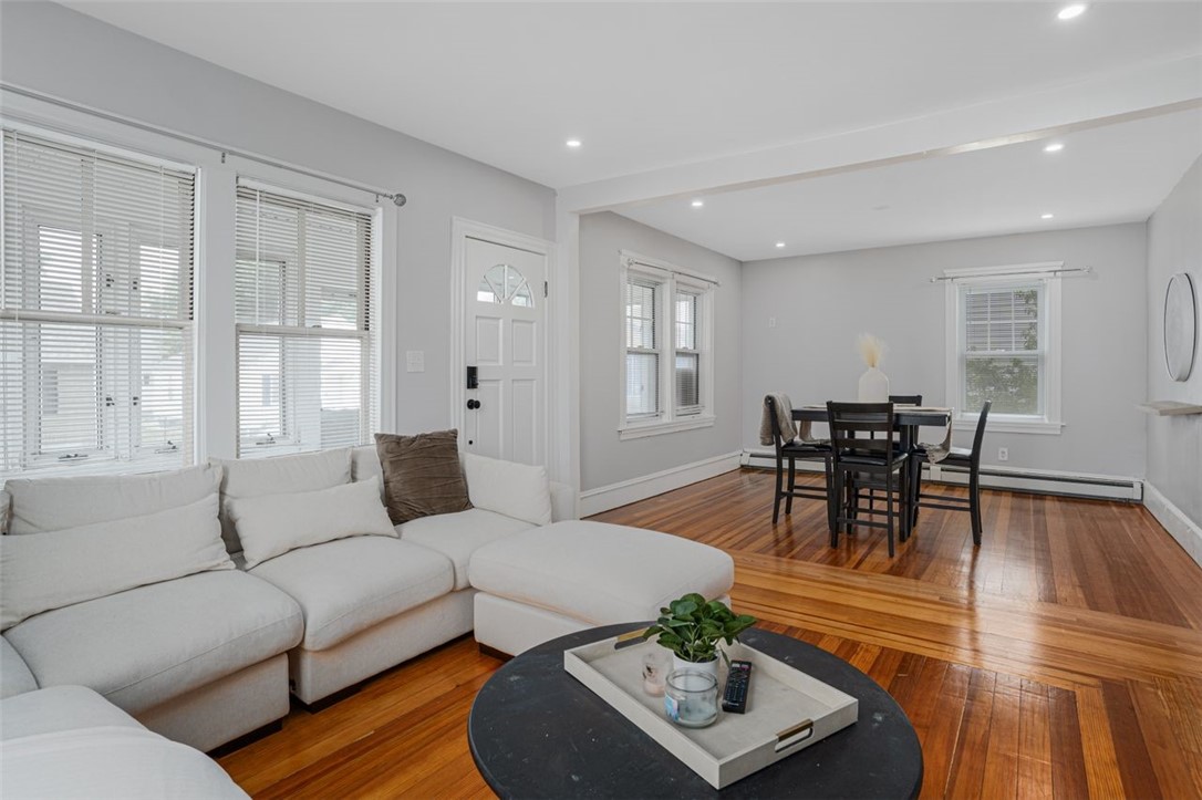 52 Dover Street Pawtucket, RI 02860 - Photo 10 of 31