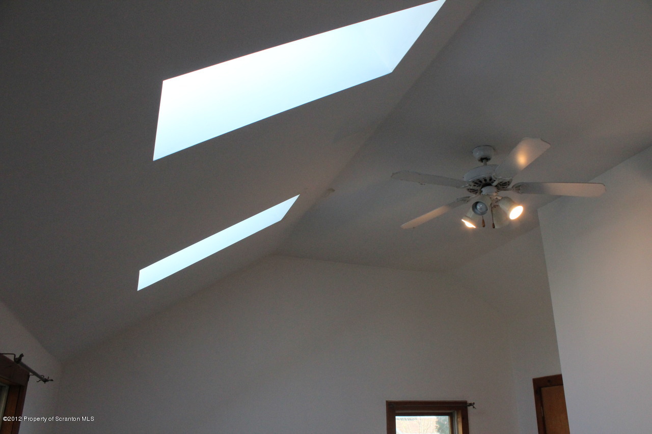 826 Ridge Road Telford, PA 18969 - Photo 9 of 20 a view of an empty room