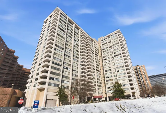 $350,000 | 4515 Willard Avenue, Unit 606S, Chevy Chase, MD 20815