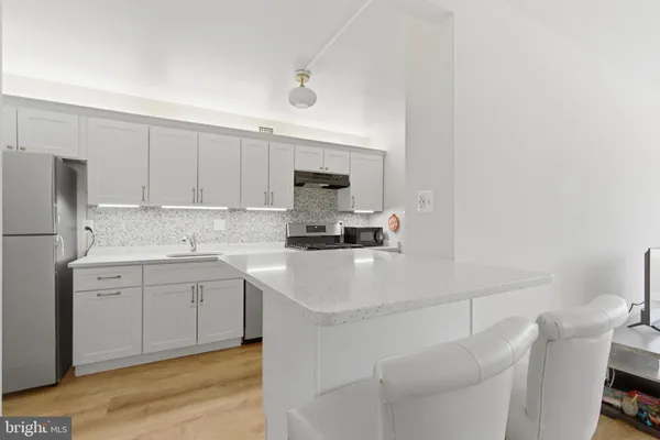 $350,000 | 4515 Willard Avenue, Unit 606S, Chevy Chase, MD 20815