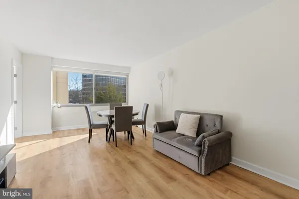 $350,000 | 4515 Willard Avenue, Unit 606S, Chevy Chase, MD 20815