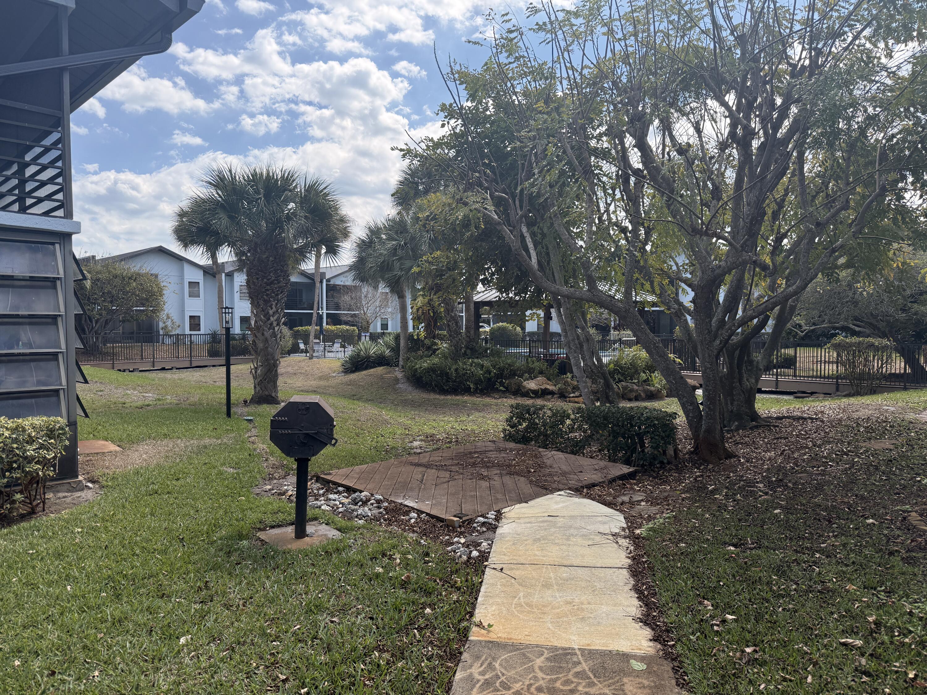 1811 Southwest Palm City Road, Unit A601 Stuart, FL 34994 - Photo 15 of 25 IMG_1555 3