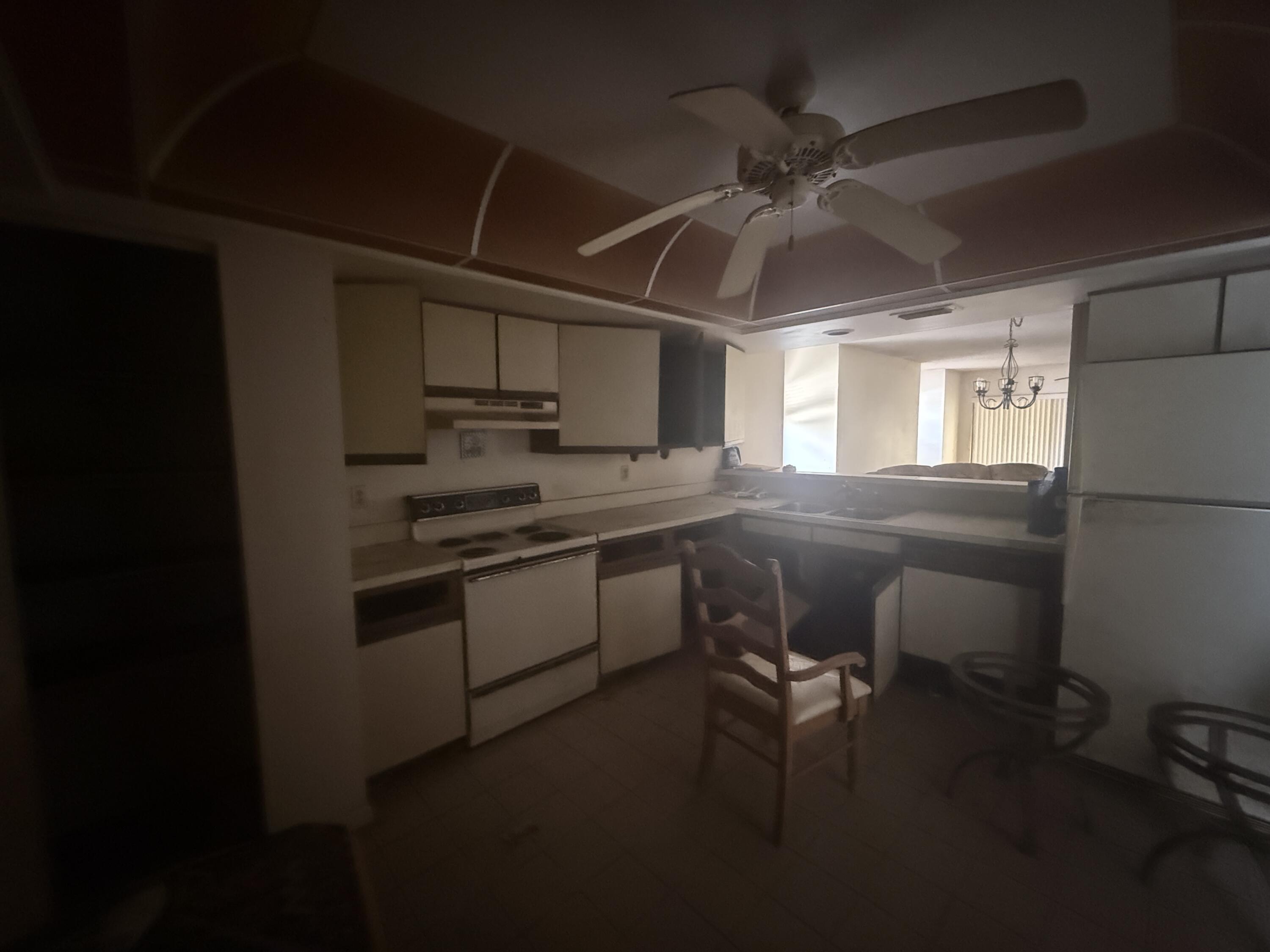 1811 Southwest Palm City Road, Unit A601 Stuart, FL 34994 - Photo 6 of 25 IMG_1567 3