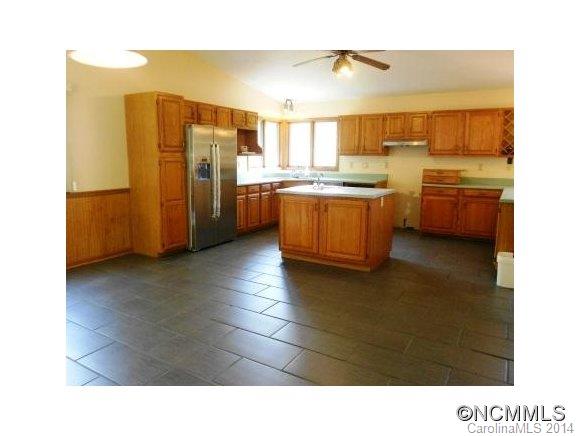 1863 Barnard Road Marshall, NC 28753 - Photo 14 of 24